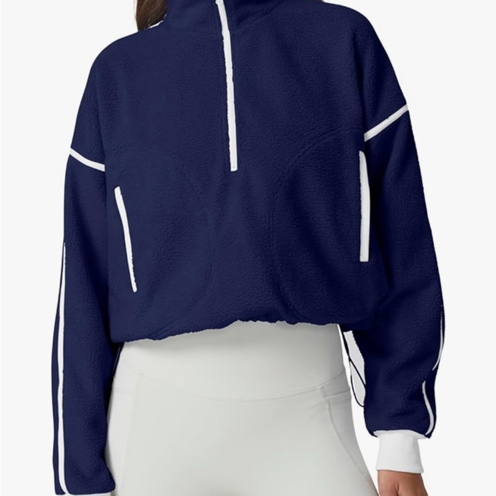 NWT Navy Fleece Contrast Cropped Sweatshirt With Drawstrings - Picture 3 of 12